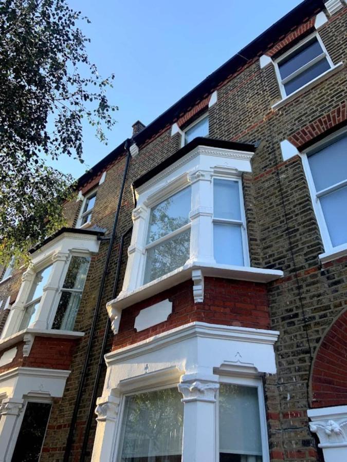 Lovely Spacious 1-Bedroom Flat In Tufnell Park Close To Central ロンドン エクステリア 写真