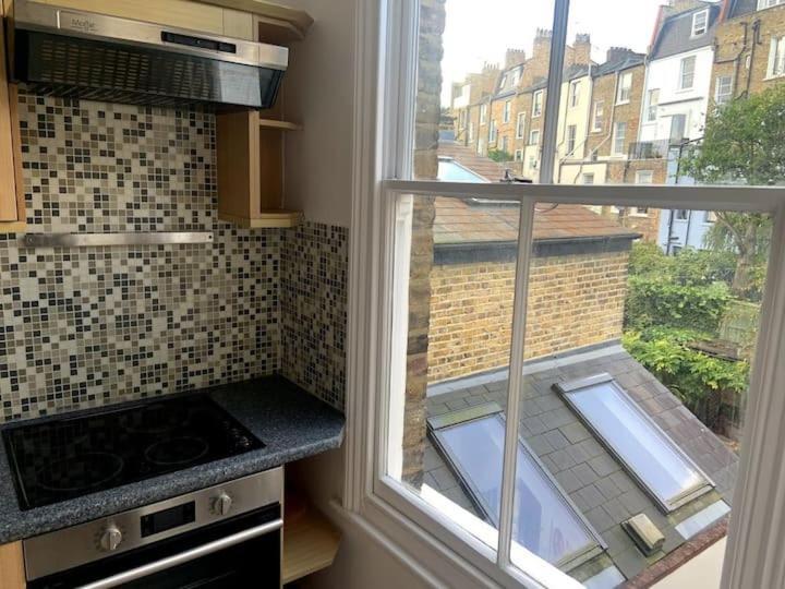 Lovely Spacious 1-Bedroom Flat In Tufnell Park Close To Central ロンドン エクステリア 写真